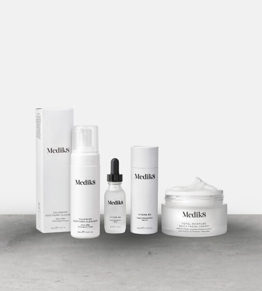 Ρουτίνα Medik8 Calm & Hydrate για ευαίσθητο και ερυθρό δέρμα – Beauty Secrets Κιλκίς